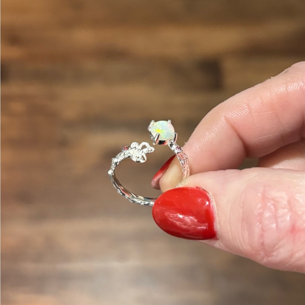 Natural 6mm Opal and Red Garnet Ring Size 7 - Picture 3 of 9
